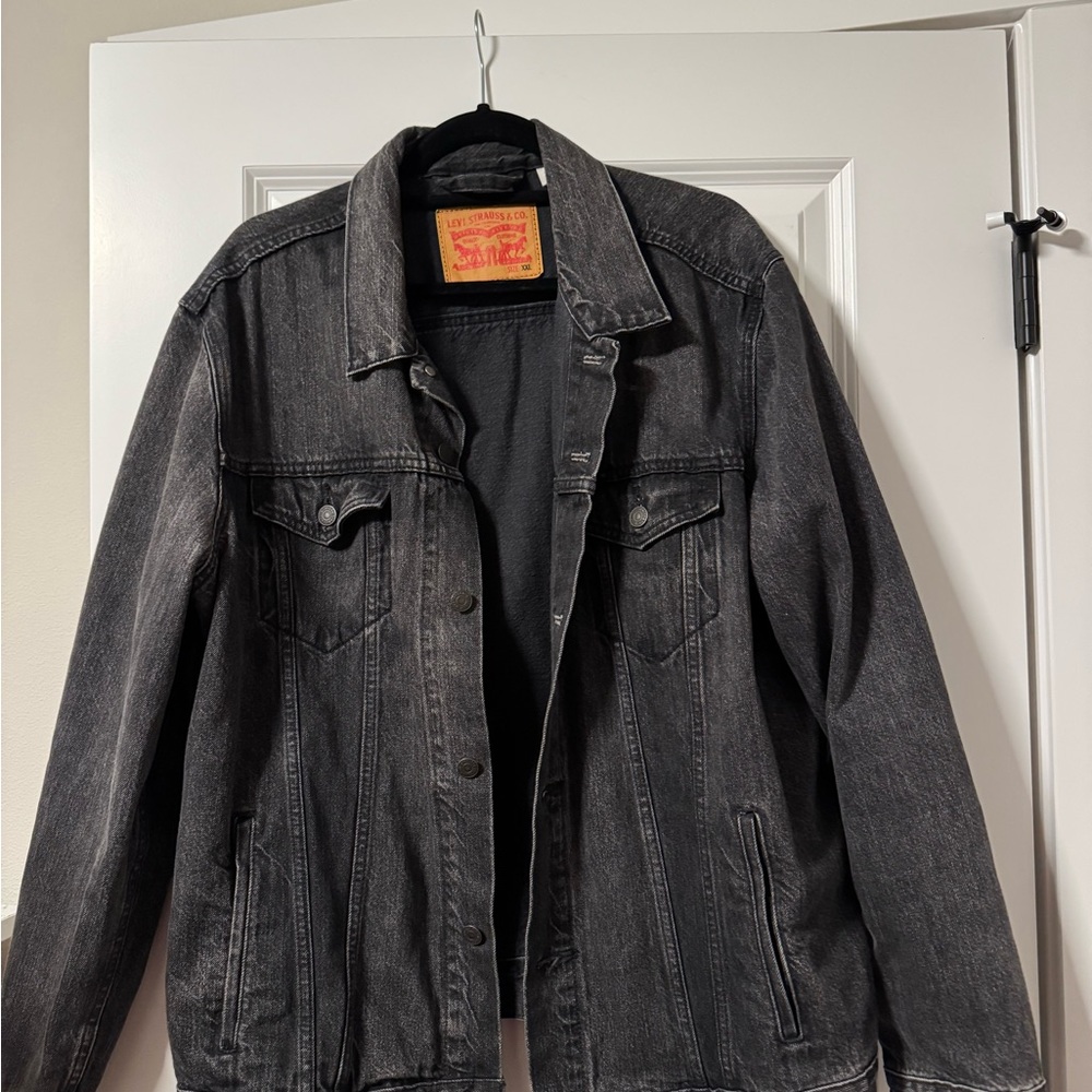 Levi's Men's Washed Black Denim Jacket